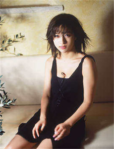 国产乱码一二三区精品,狂宴群交换伴侣