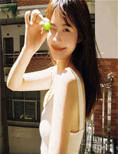 漂亮的小峓子3在线观看,绝代医女