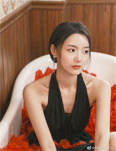 二十四小时免费观看高清/武林艳史 云平