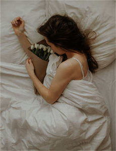 欧美人人爽,kb女烈